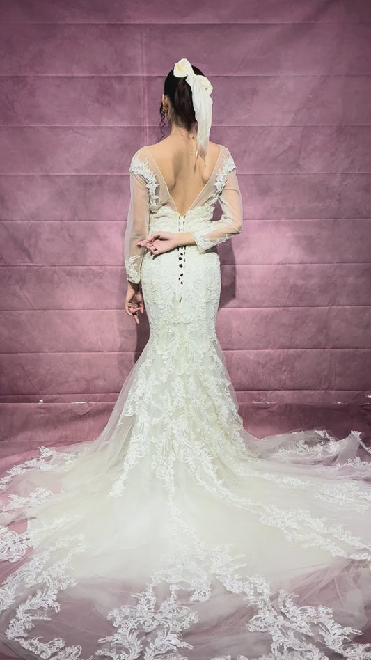 Elara Fit & Flare Wedding Dress
